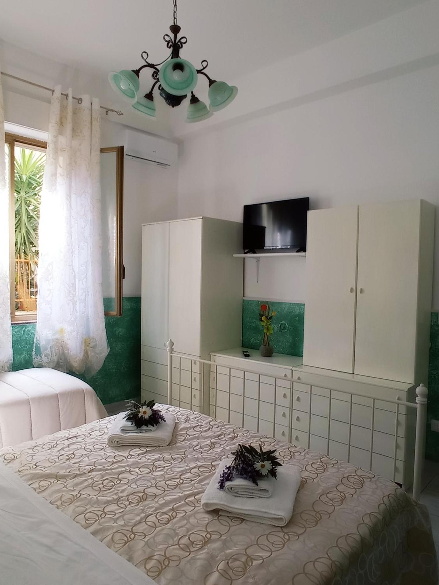 Mary Home - Casa Vacanza Taormina Room photo
